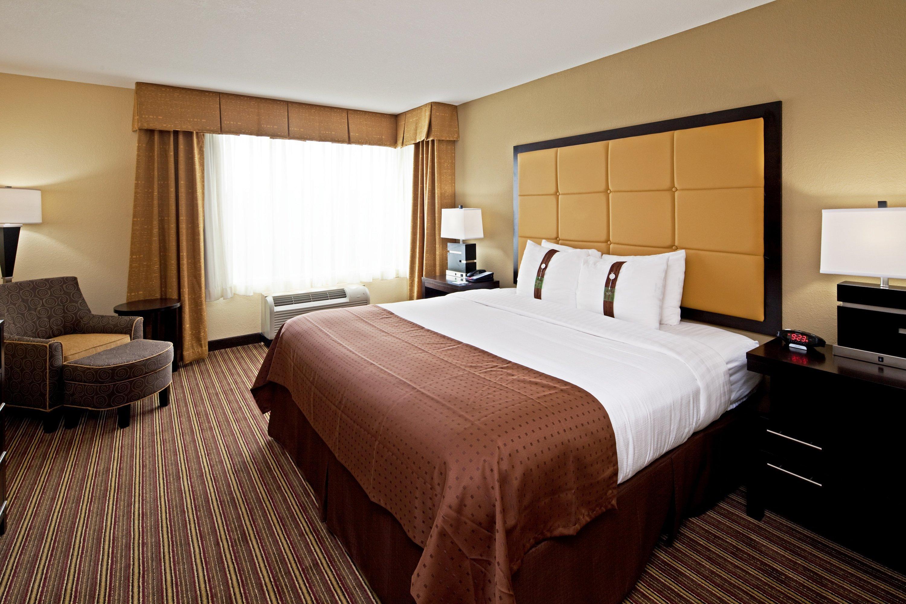 Hotel Airport By Ihg Mobile