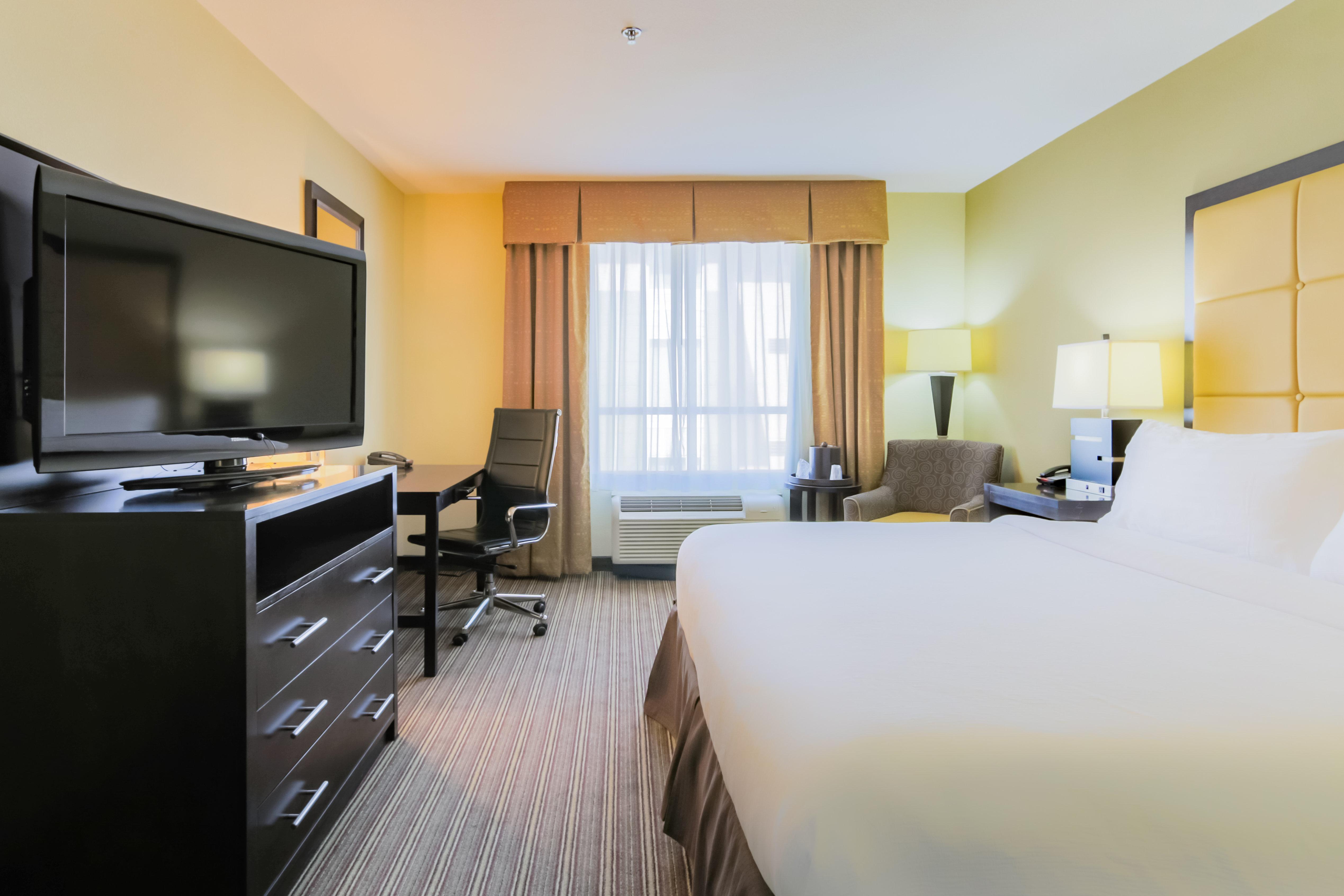 Hotel Airport By Ihg Mobile