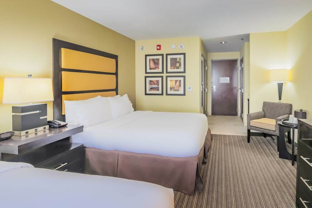 Hotel Airport By Ihg
